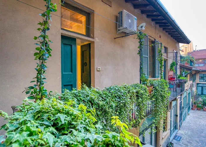 Near the Duomo, Mini Suite Navigli
